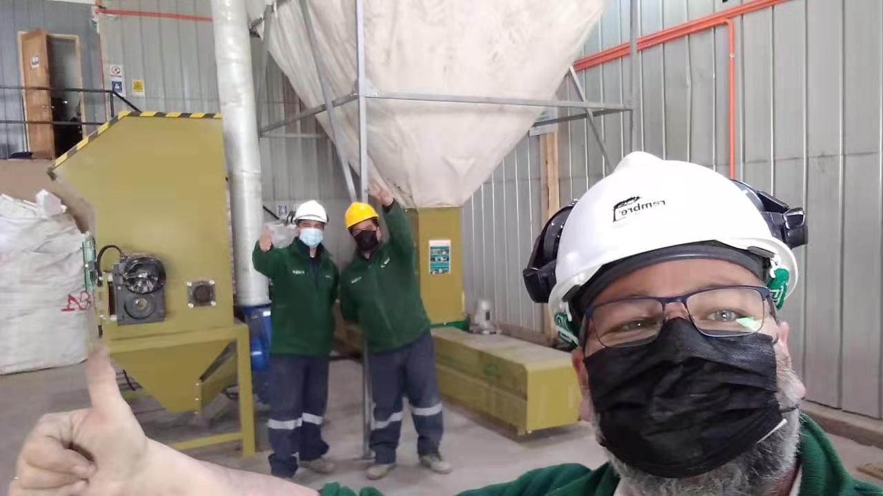 macinatore di plastica